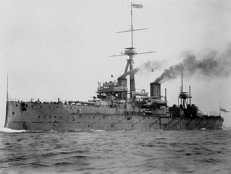 파일:HMS 드레드노트.jpg