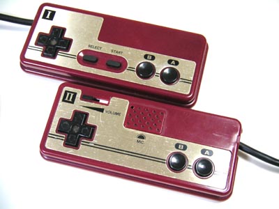 파일:Famicom controllers.jpg