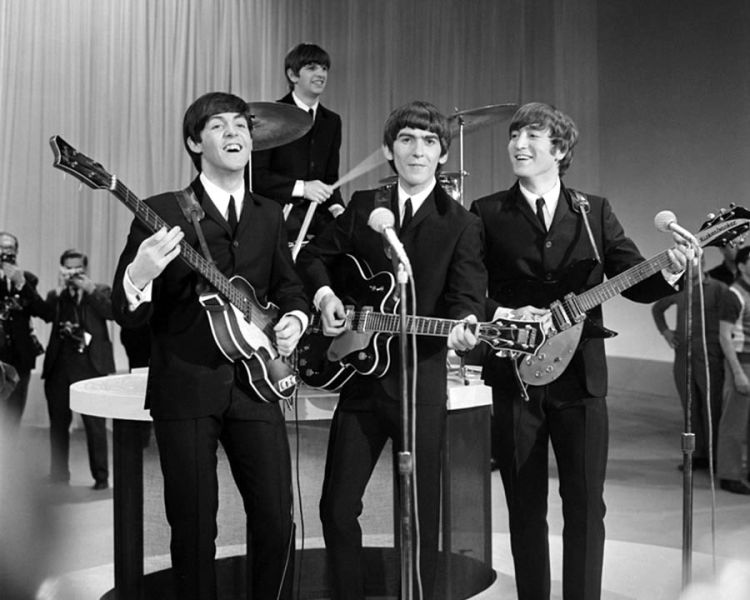 파일:Beatles-1964.jpg