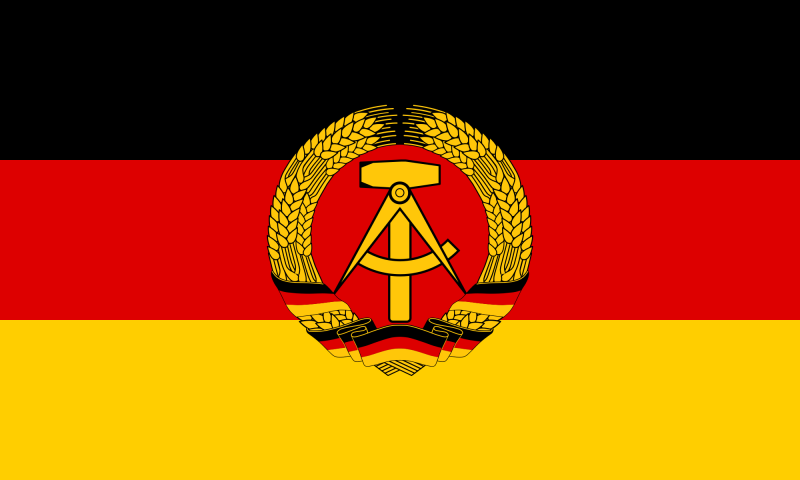 파일:동독 국기.png